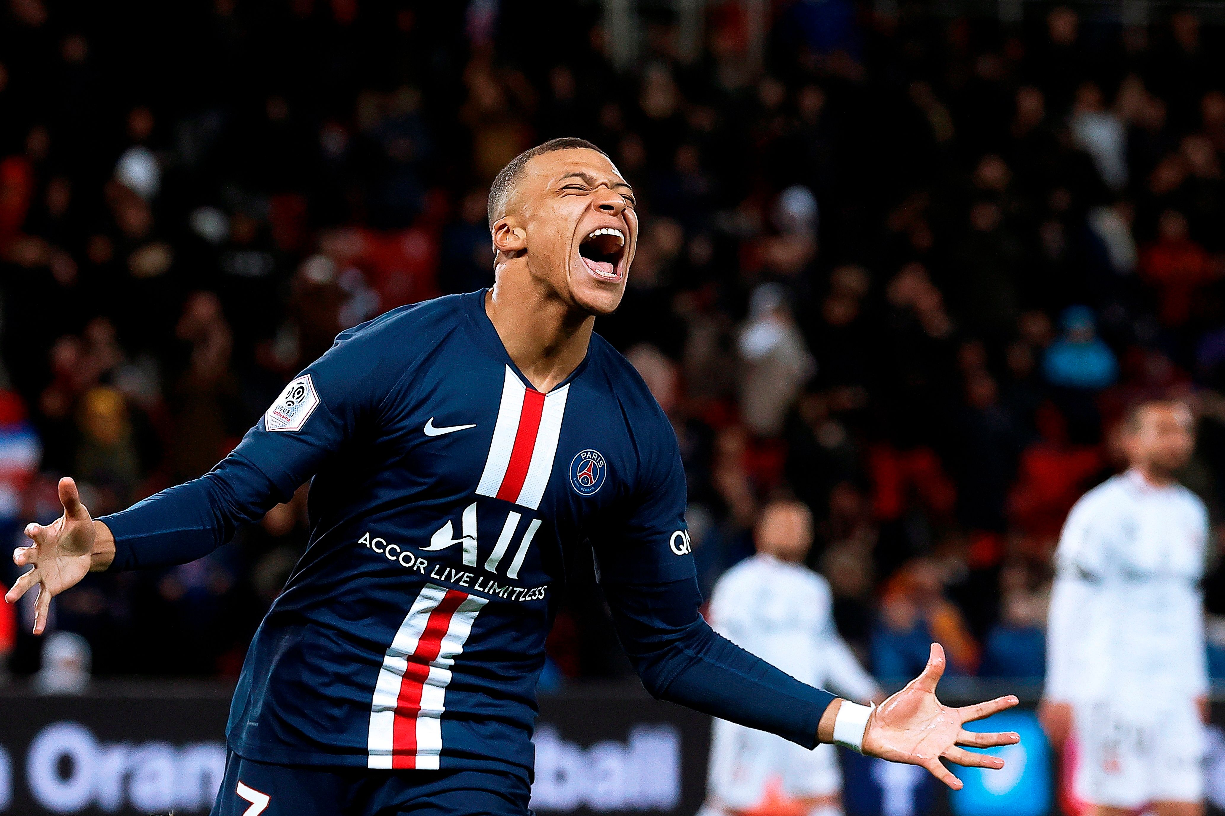  Mbappé celebra un gol con el PSG (Foto; EFE).