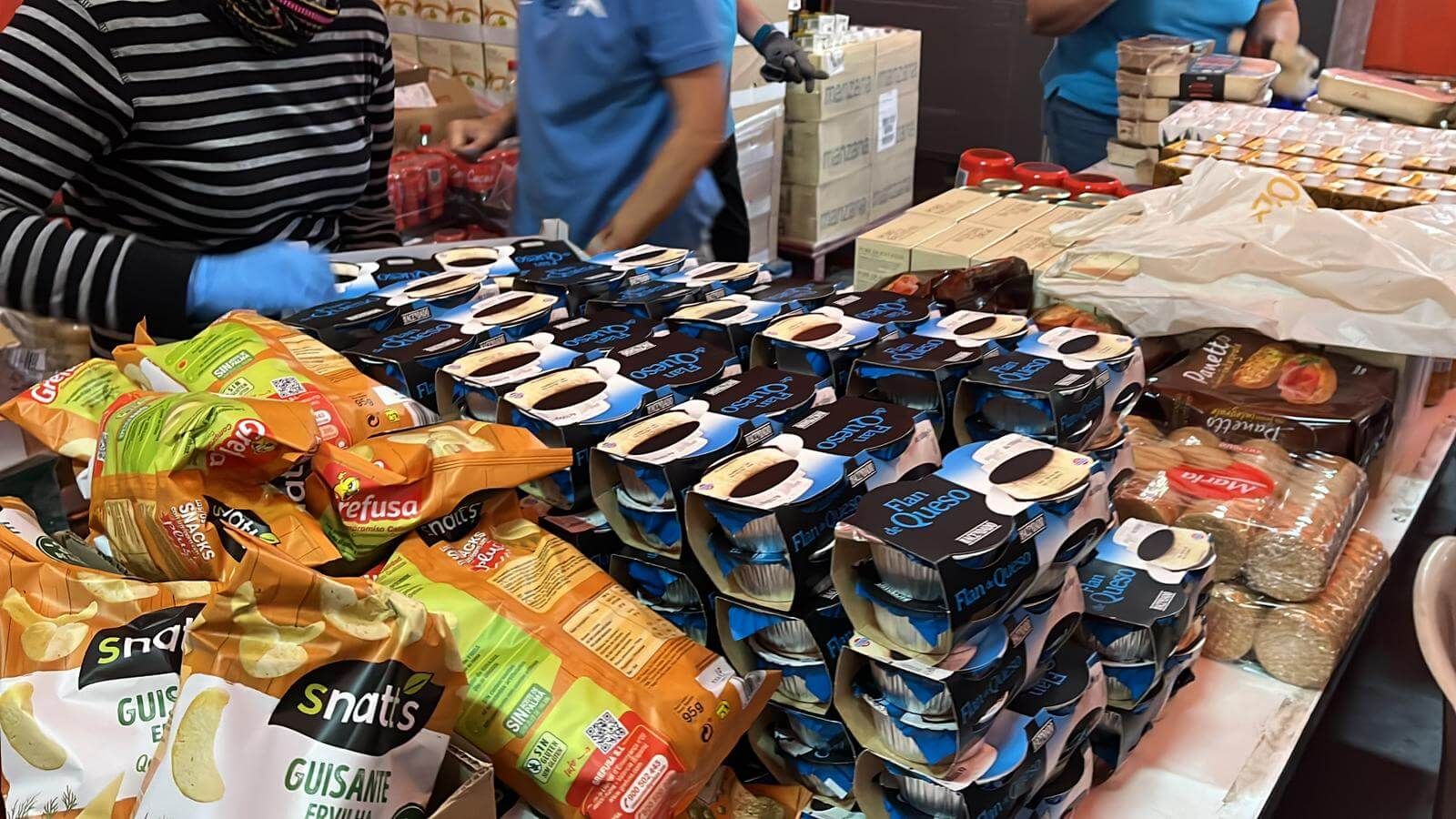 Comida recaudada por el Banco de Alimentos de Valencia (Fuente: ElDesmarque)