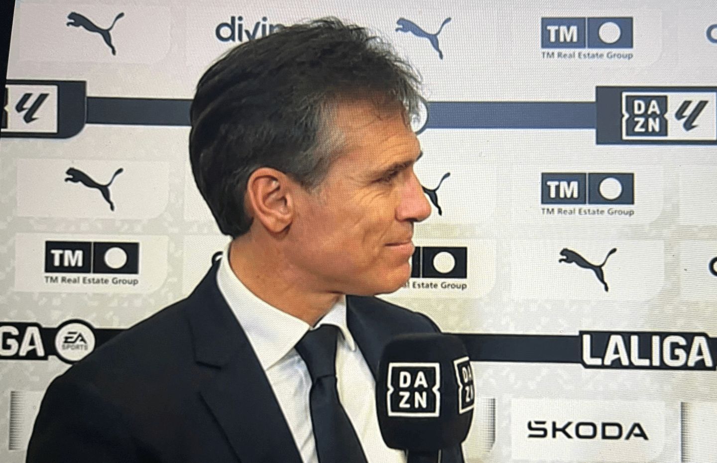  Miguel Ángel Corona habla antes del Valencia CF - RCD Mallorca-