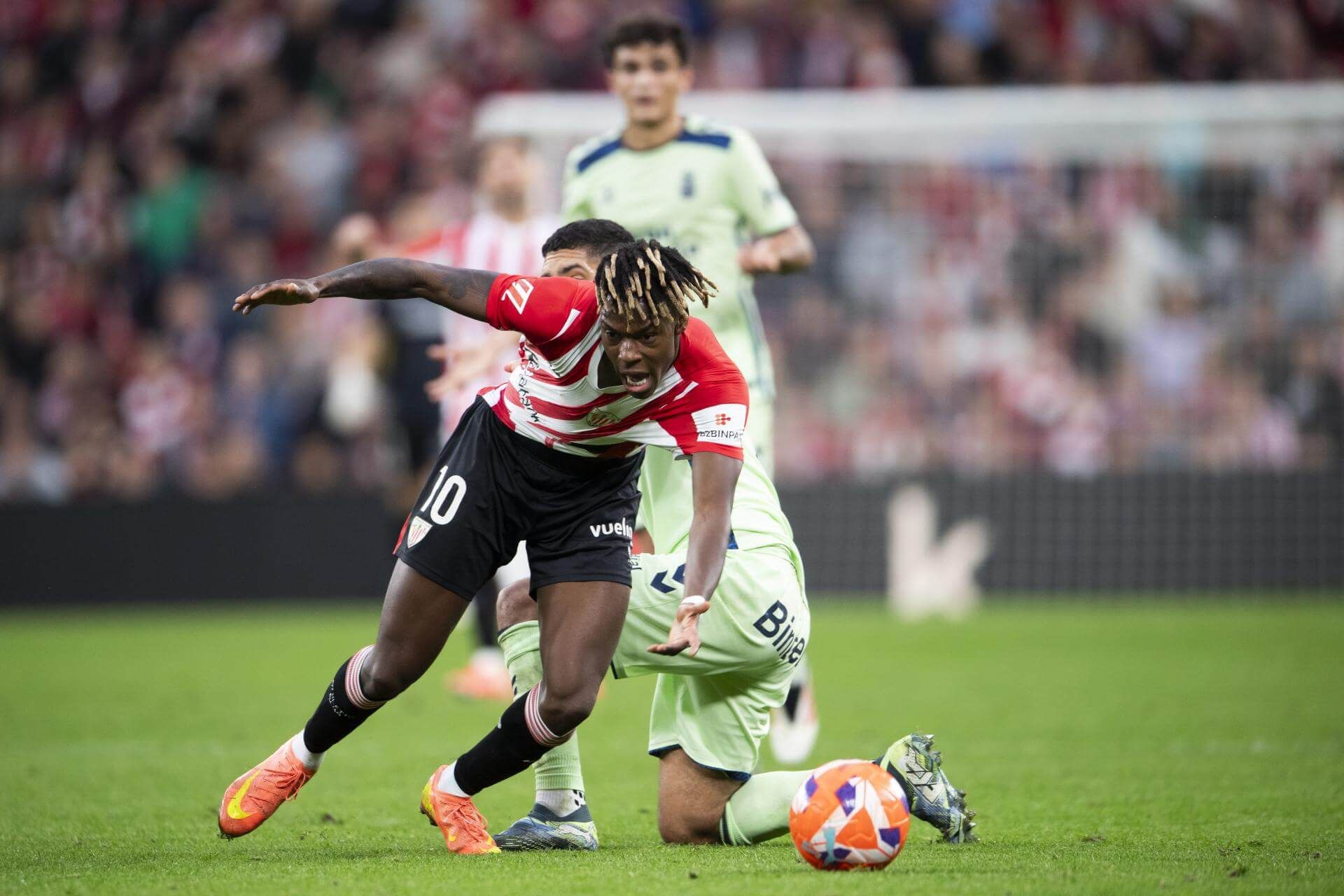 Acción de Nico Williams en la victoria ante la UD Las Palmas en San Mamés.