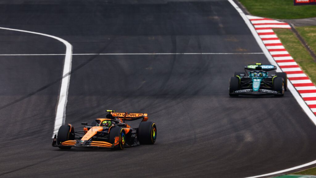  Lando Norris y Fernando Alonso.