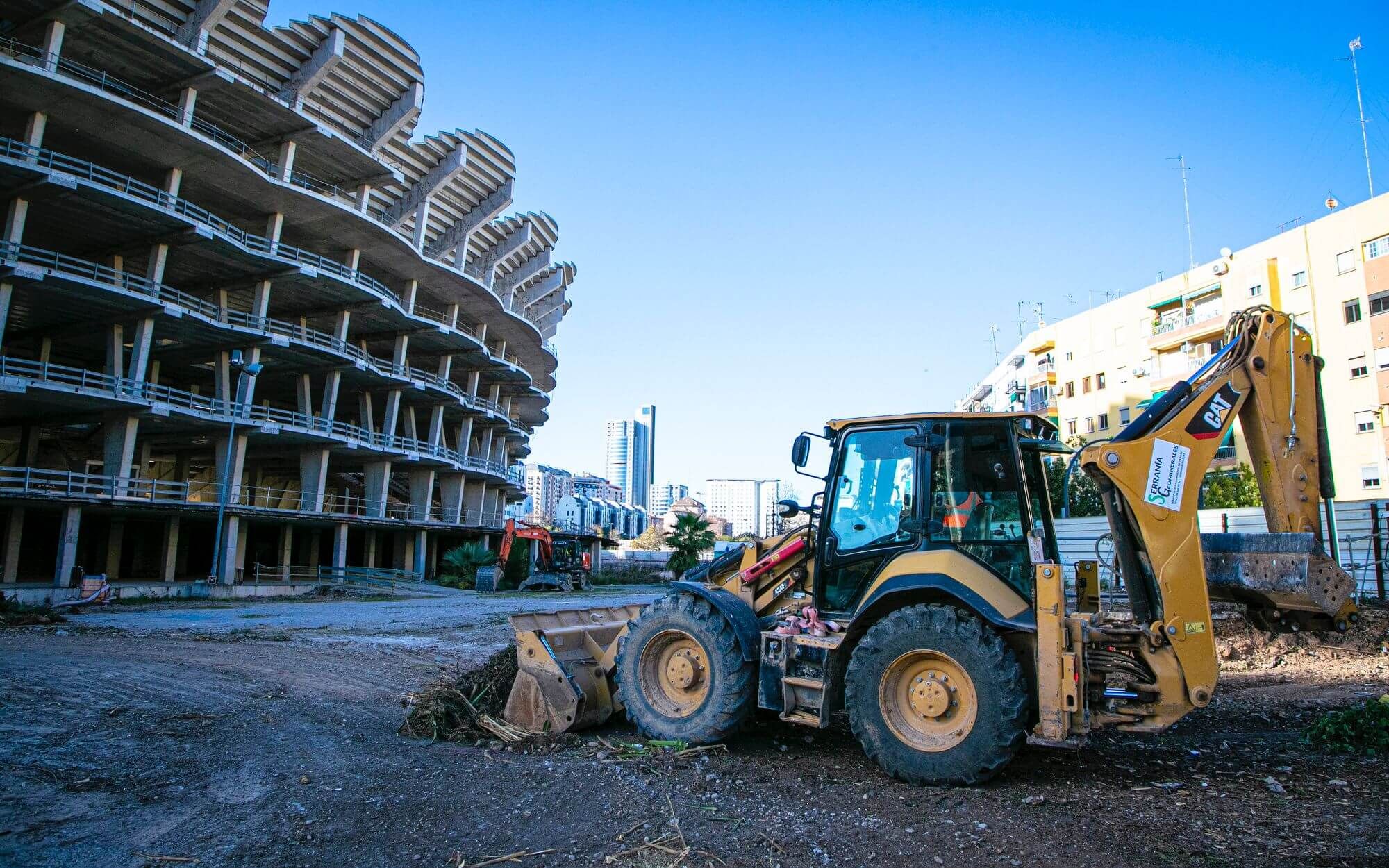  Máquins en el Nou Mestalla en obras