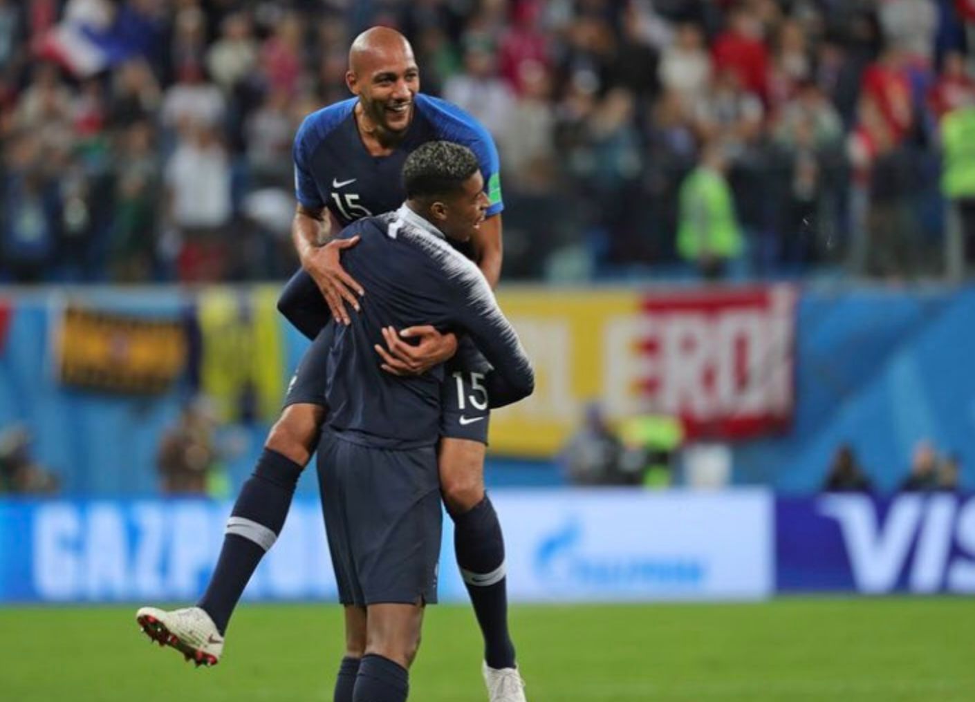  Nzonzi, campeón del Mundo con Francia.