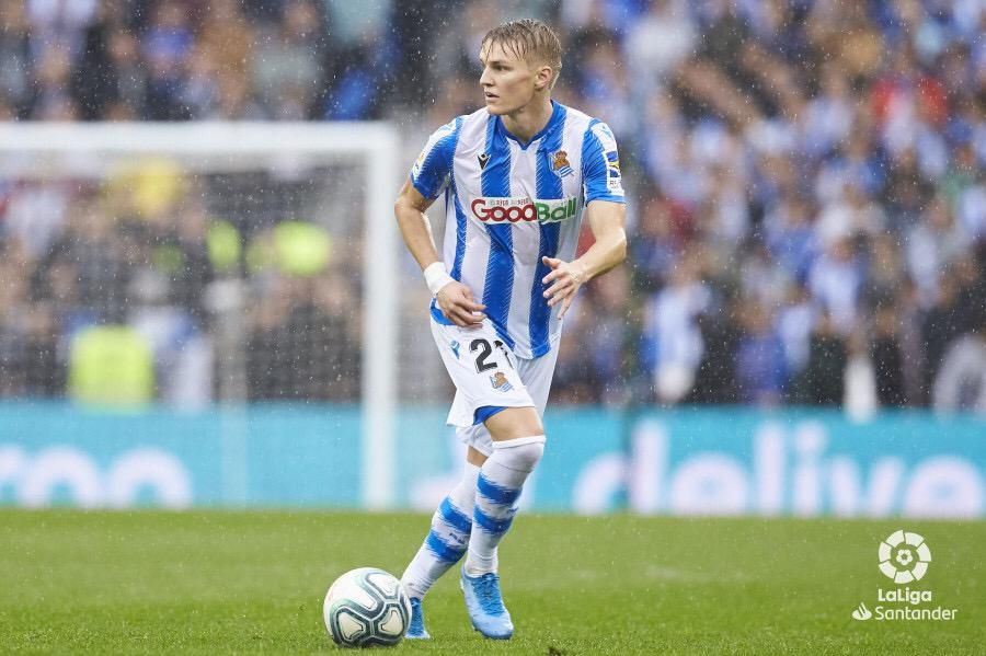  Martin Odegaard, durante un Real Sociedad-Betis en año que jugó de txuri urdin.
