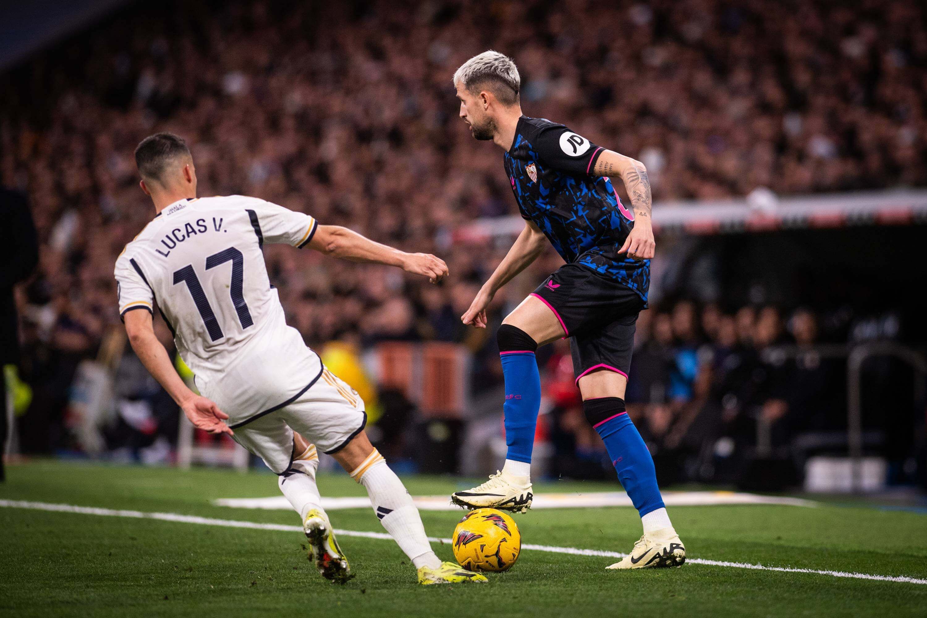 Januzaj, ante el Real Madrid.