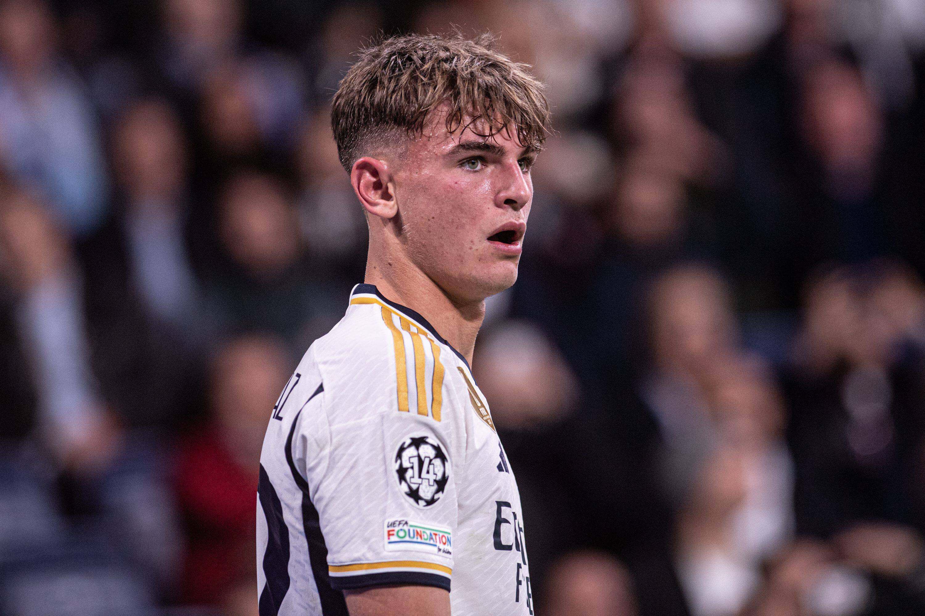  Nico Paz, en un partido de Champions con el Real Madrid.