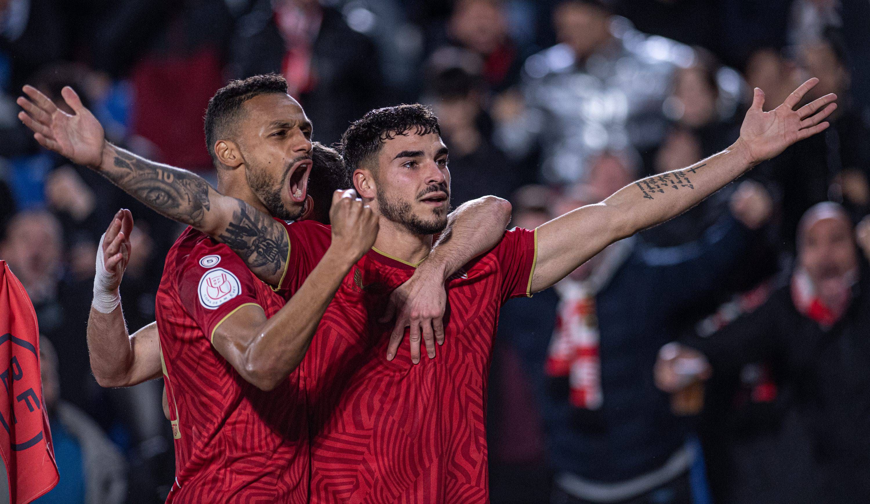 Celebración del gol de Isaac Romero.