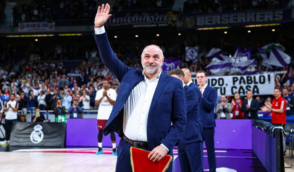 Pablo Laso emocionado en su vuelta al WiZink Center (Fuente: Cordon Press)