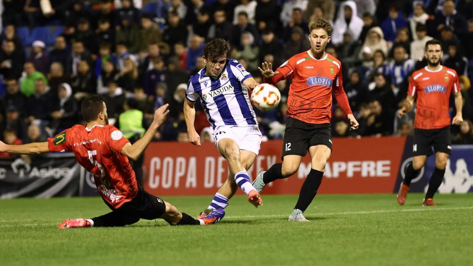Pablo Marín sumó minutos en el partido de Copa ante el Jove Español.