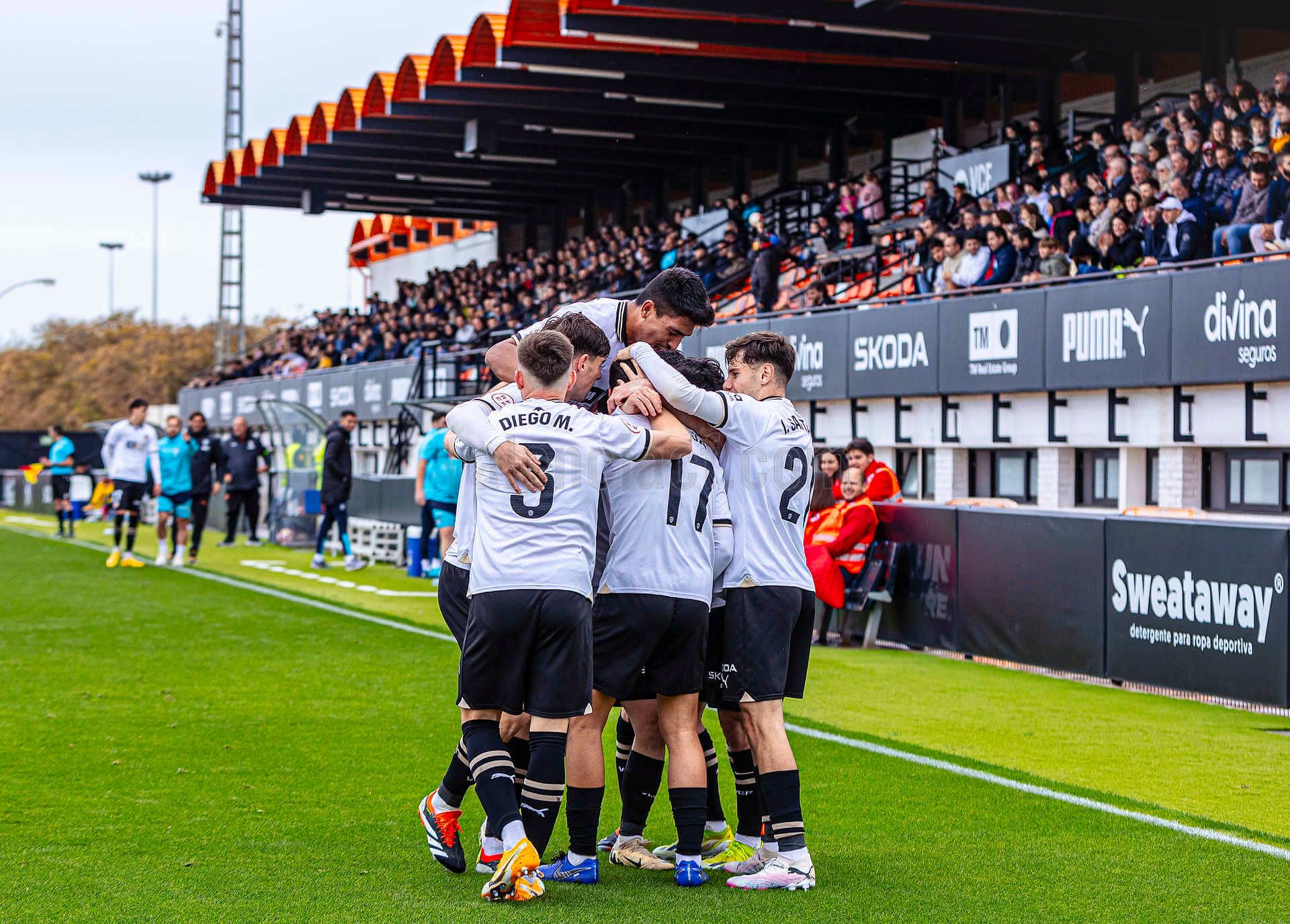 Partido del VCF Mestalla en el Antonio Puchades.