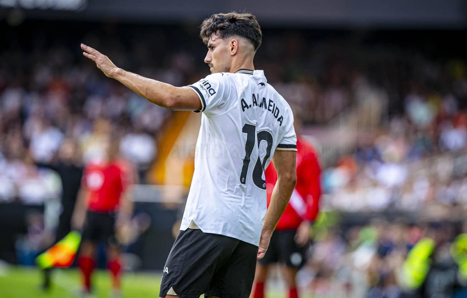  André Almeida, ante el Atlético de Madrid.