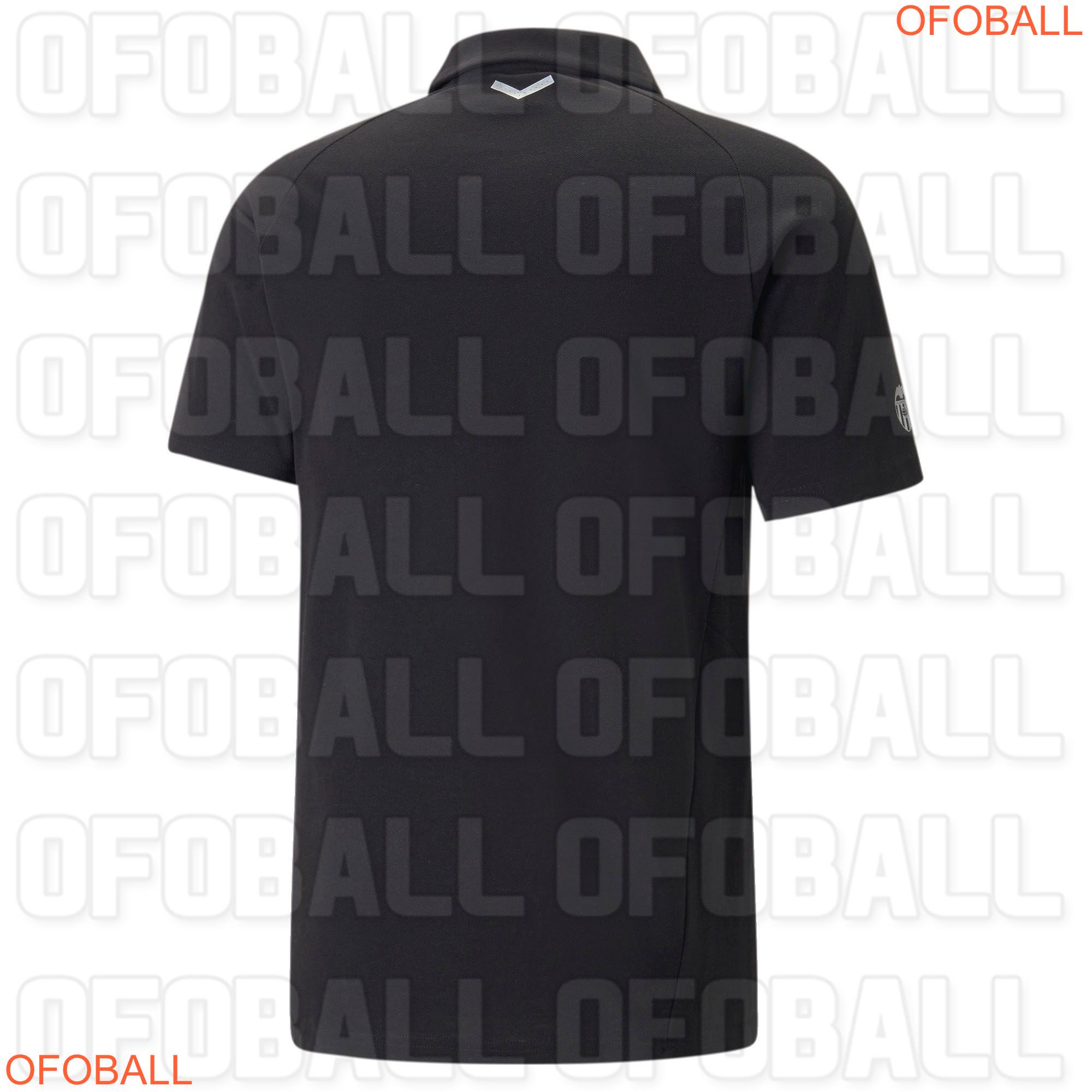  Prendas y camiseta puma temporada 2022-23 con el detalle del murciélago.