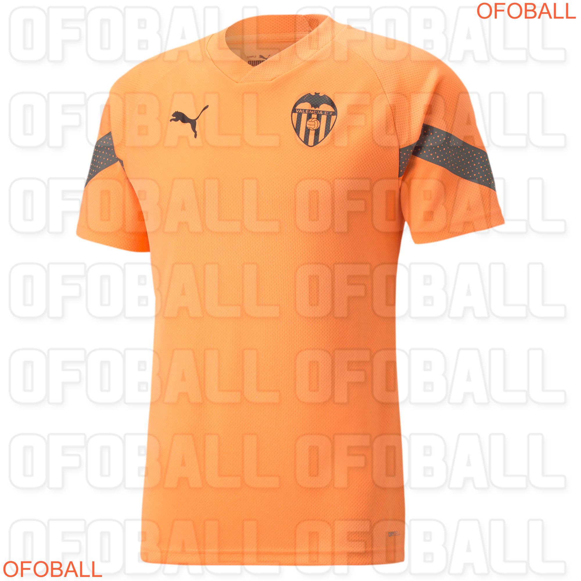  Prendas y camisetas puma temporada 2022-23 para el Valencia CF