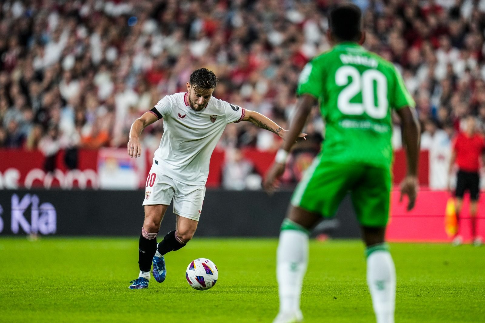 El gol de Rakitic ante el Betis.