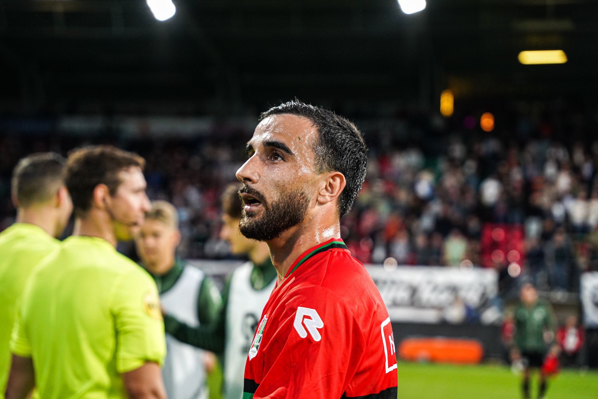 Rober celebra un gol en Países Bajos