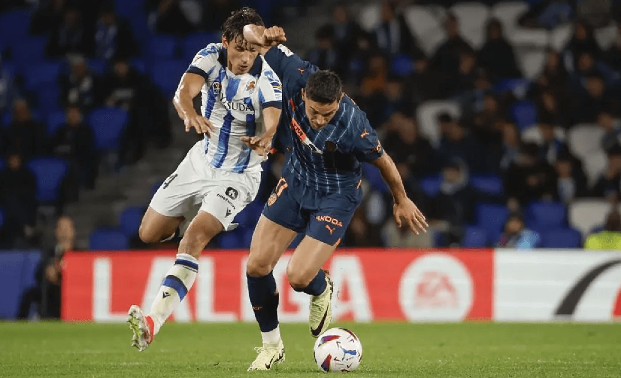  Roman Yaremchuk, ante la Real Sociedad..png