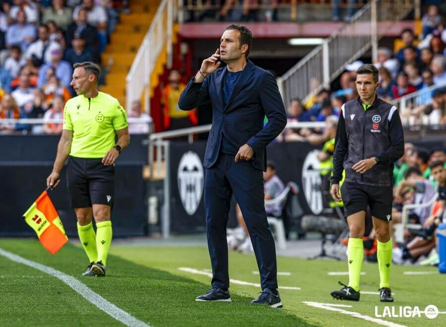  Rubén Baraja, ante el Deportivo Alavés.