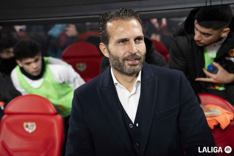 Rubén Baraja, ante el Rayo Vallecano.