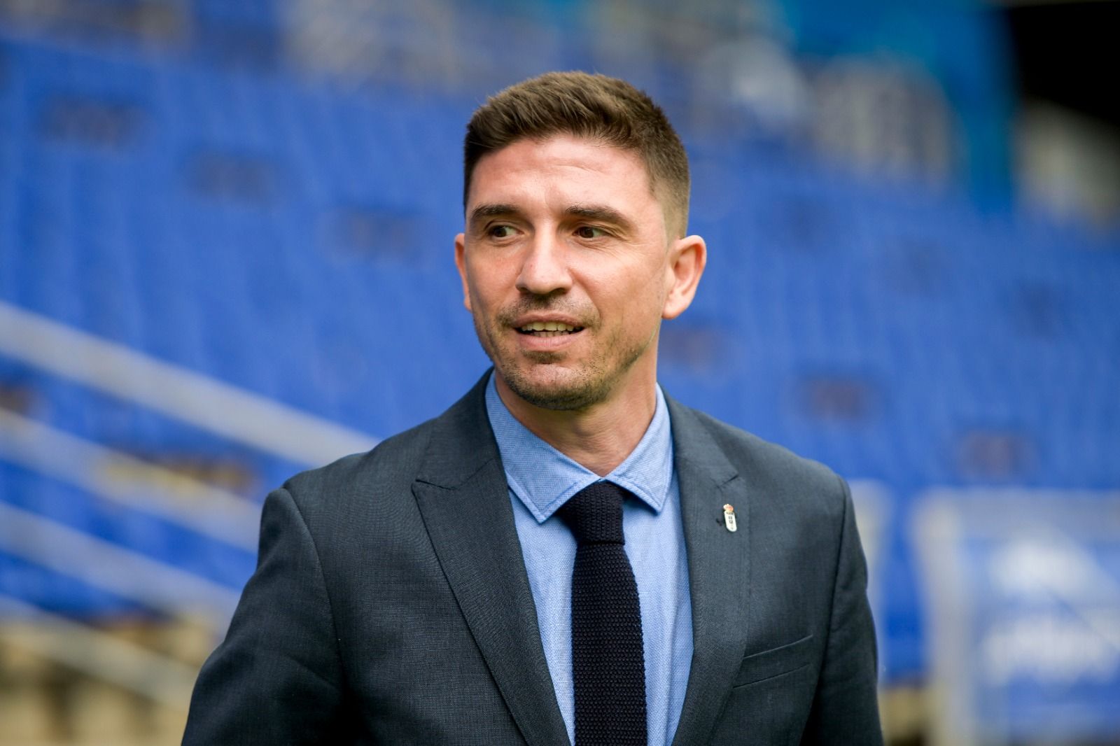  Rubén Reyes, en su presentación con el Oviedo.