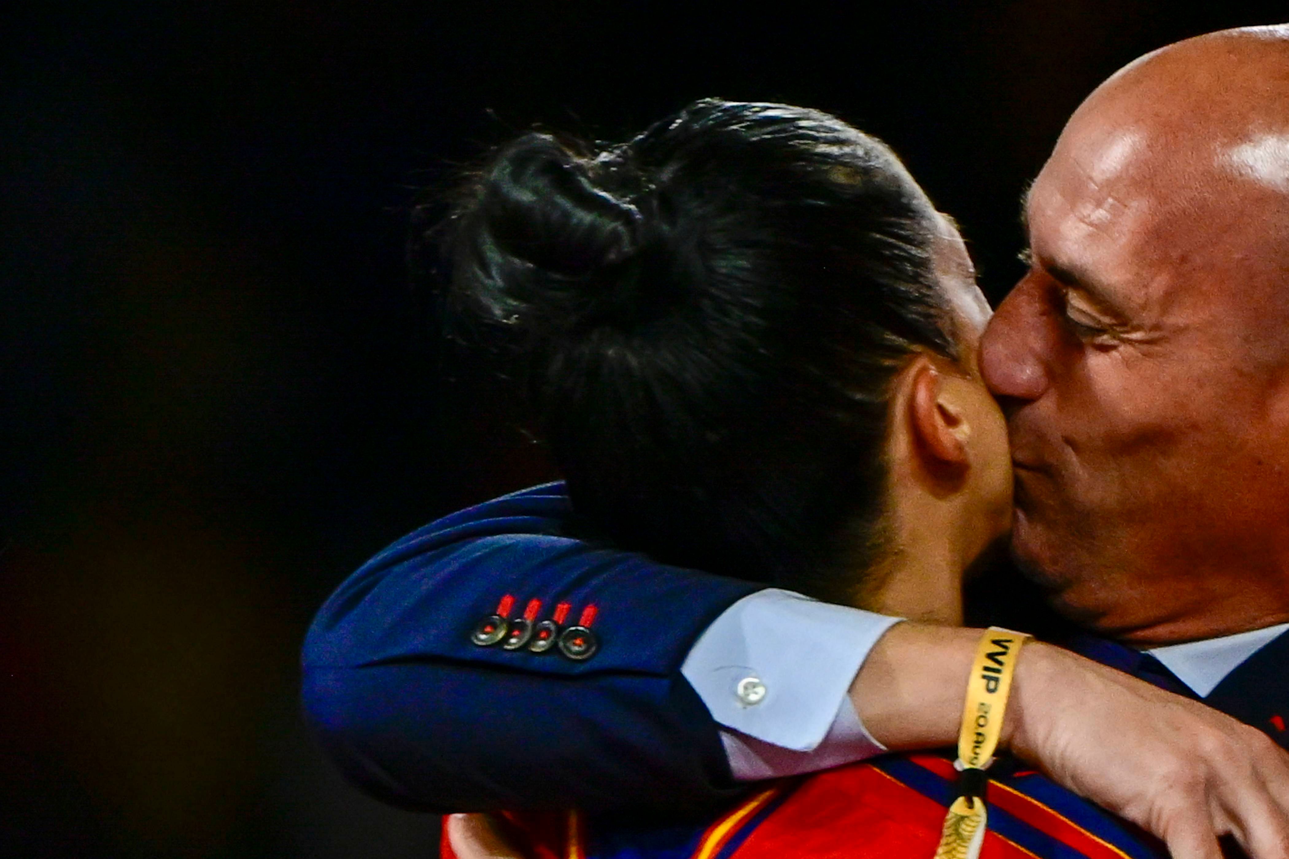  Luis Rubiales, con Jenni Hermoso en la final del Mundial.