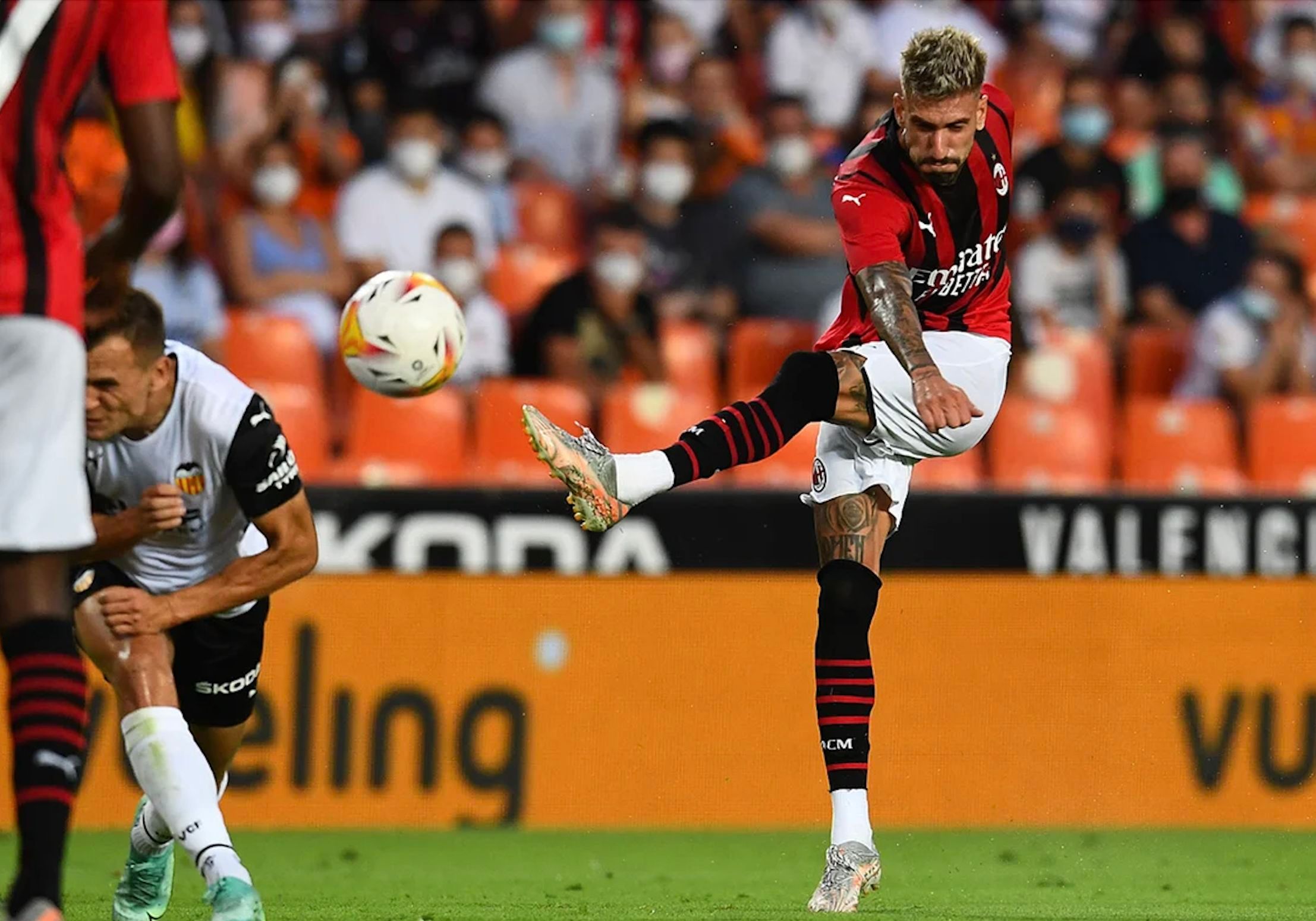  Samu Castillejo en Mestalla