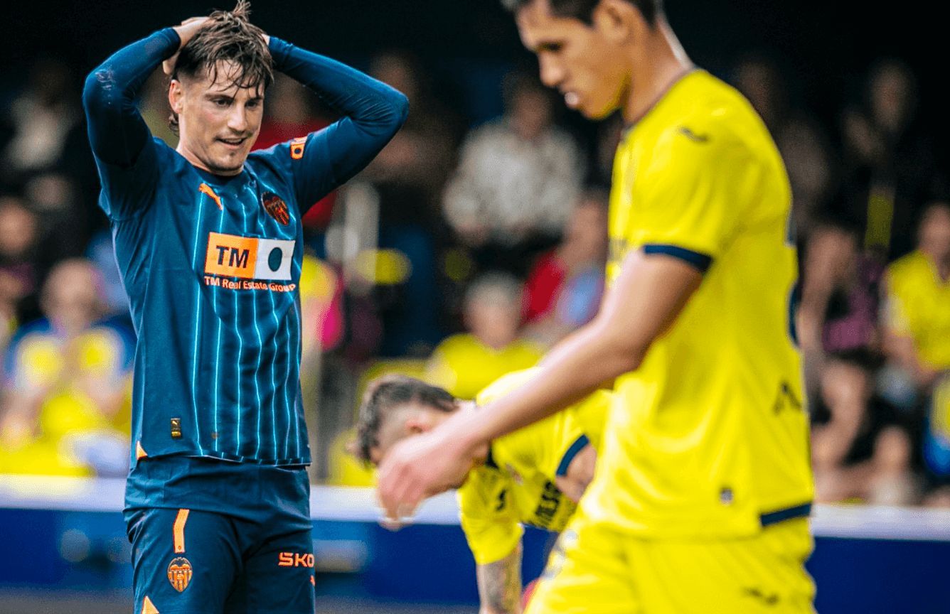  Sergi Canós ante el Villarreal