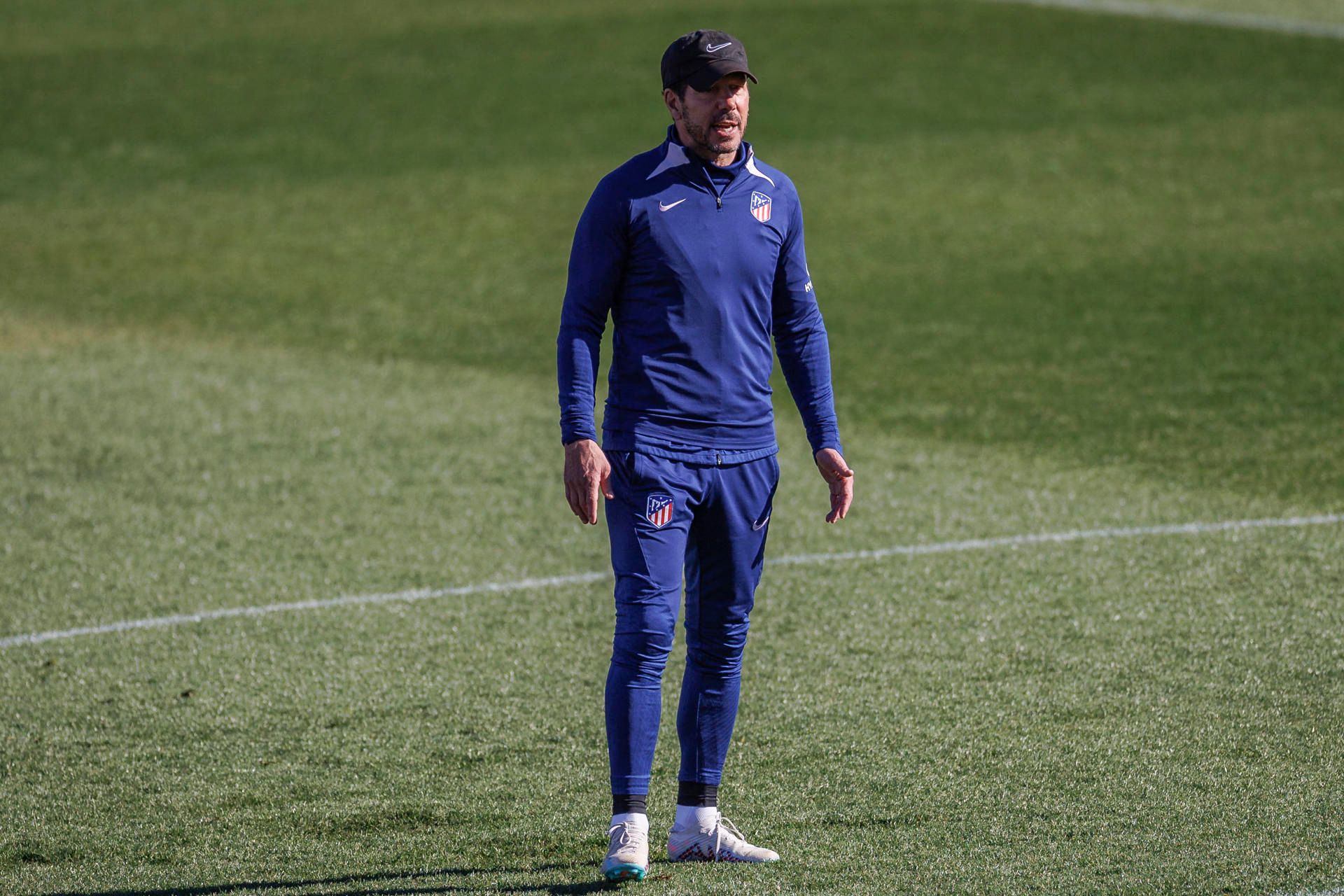  Diego Simeone quiere recuperar a Antoine Griezmann para el regreso de competición del Atlético.