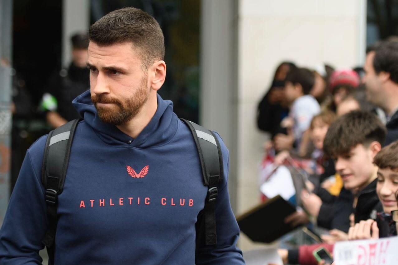  El guardameta Unai Simón, listo para jugar en Mendizorrotza.