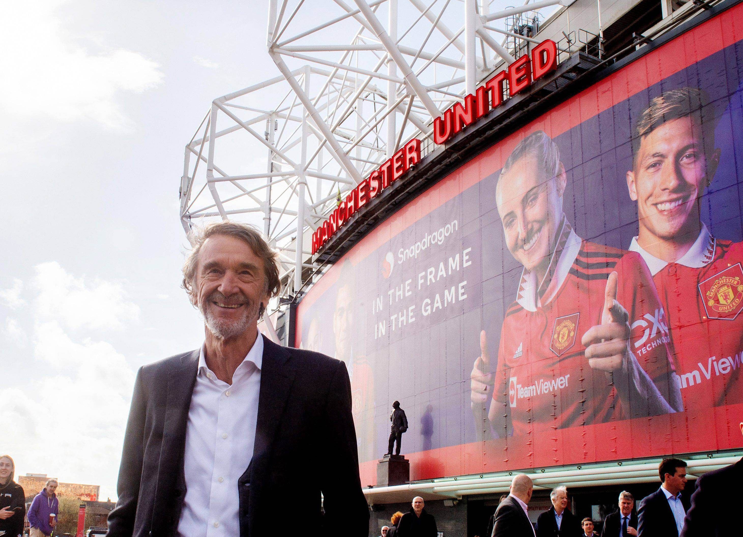  Sir Jim Ratcliffe, nuevo propietario del Manchester United en Old Trafford