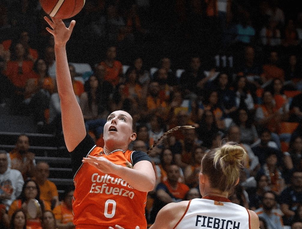 Valencia Basket arrasa a Casademont y se saca un billete para la final y otro para la Euroliga