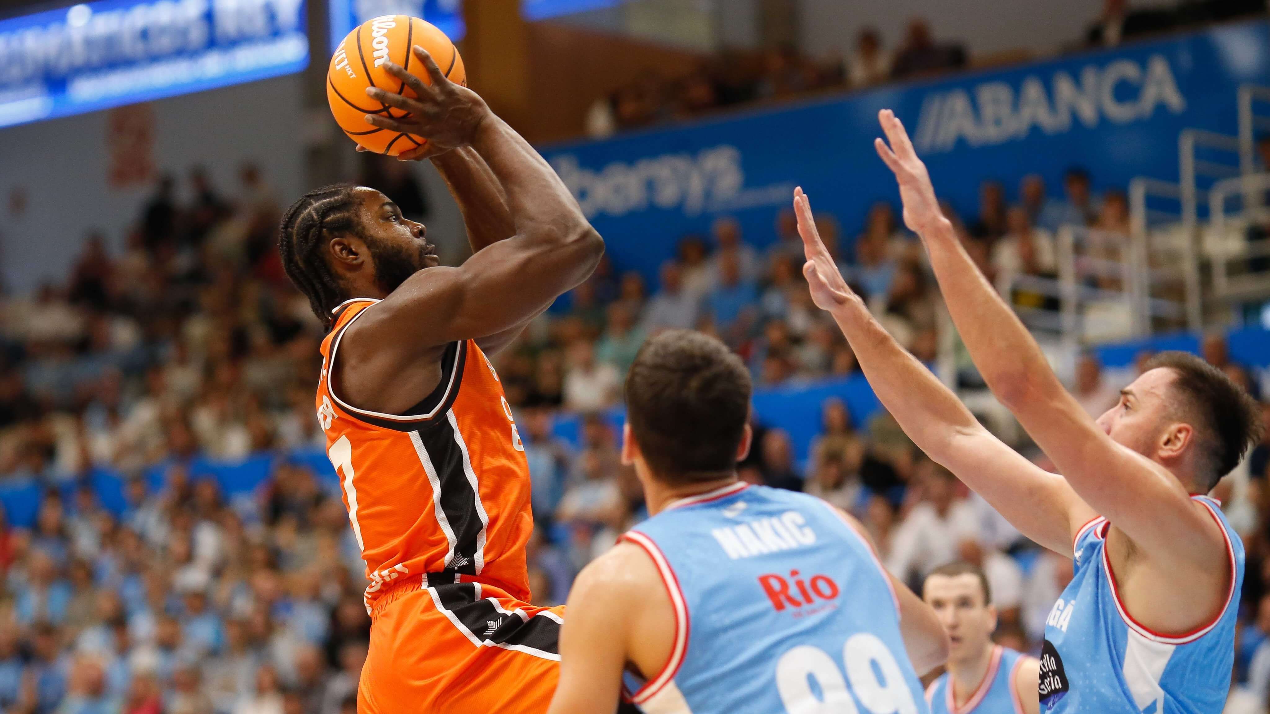 Valencia Basket gana en la cancha del Río Breogán desde el triple (75-87)