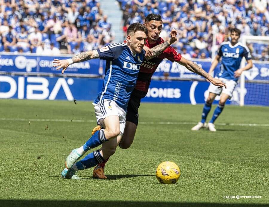  Viti, durante el Real Oviedo - Mirandés.