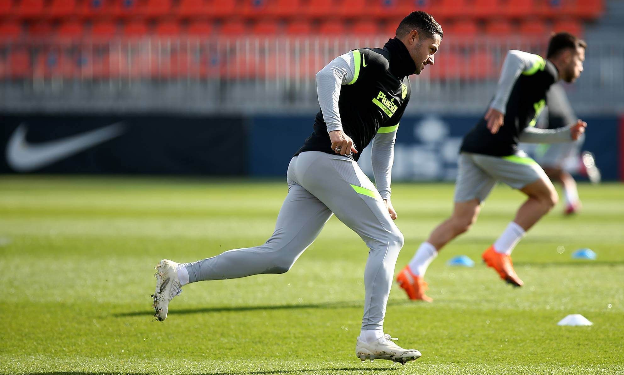Vitolo, en un entrenamiento con el Atlético de Madrid.