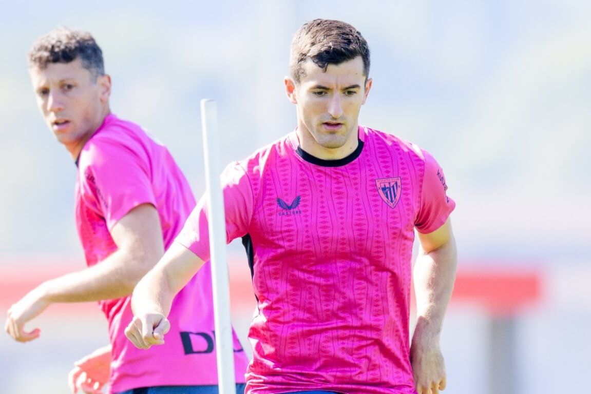  Dani Vivian regresa al equipo en San Mamés tras perderse la cita de Getafe por una lumbalgia.