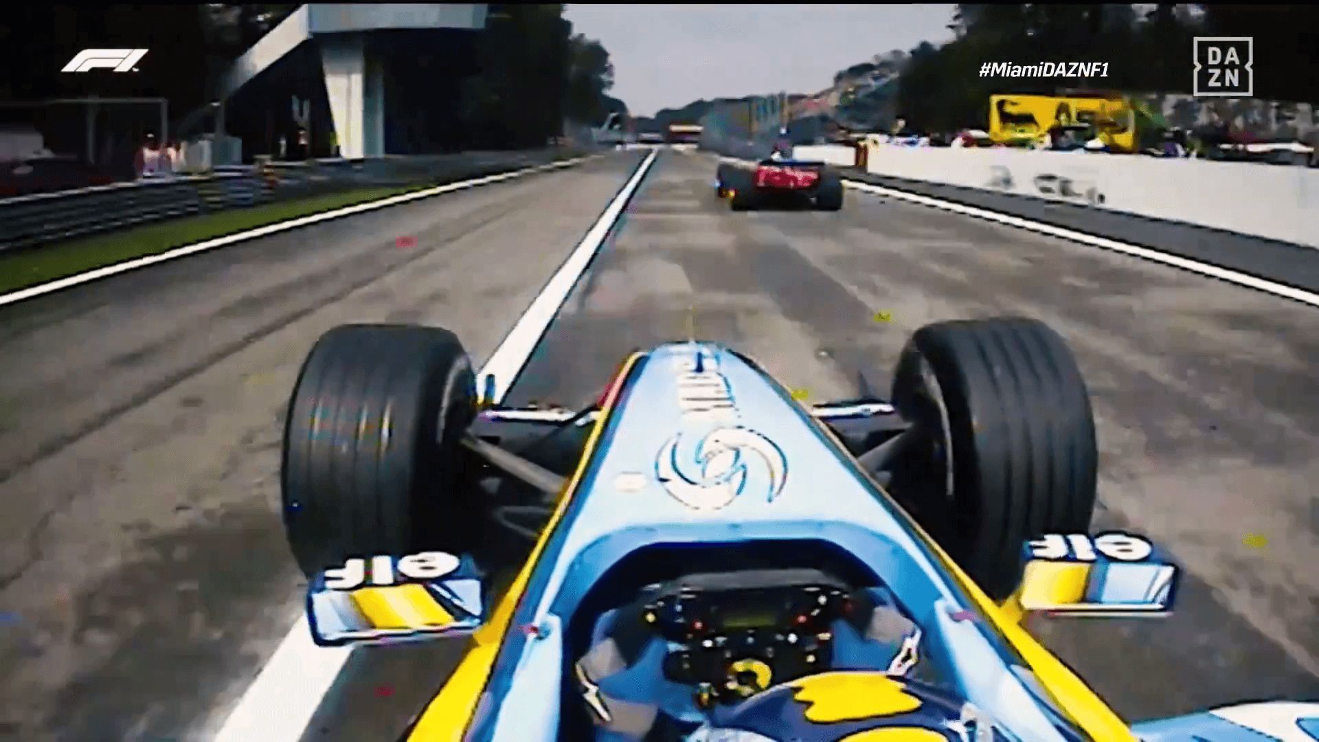 Fernando Alonso analiza su salida en Indianápolis 2004 (DAZN)