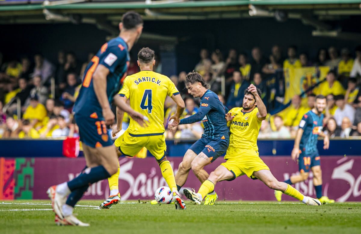 Sergi Canós, ante el Villarreal CF.