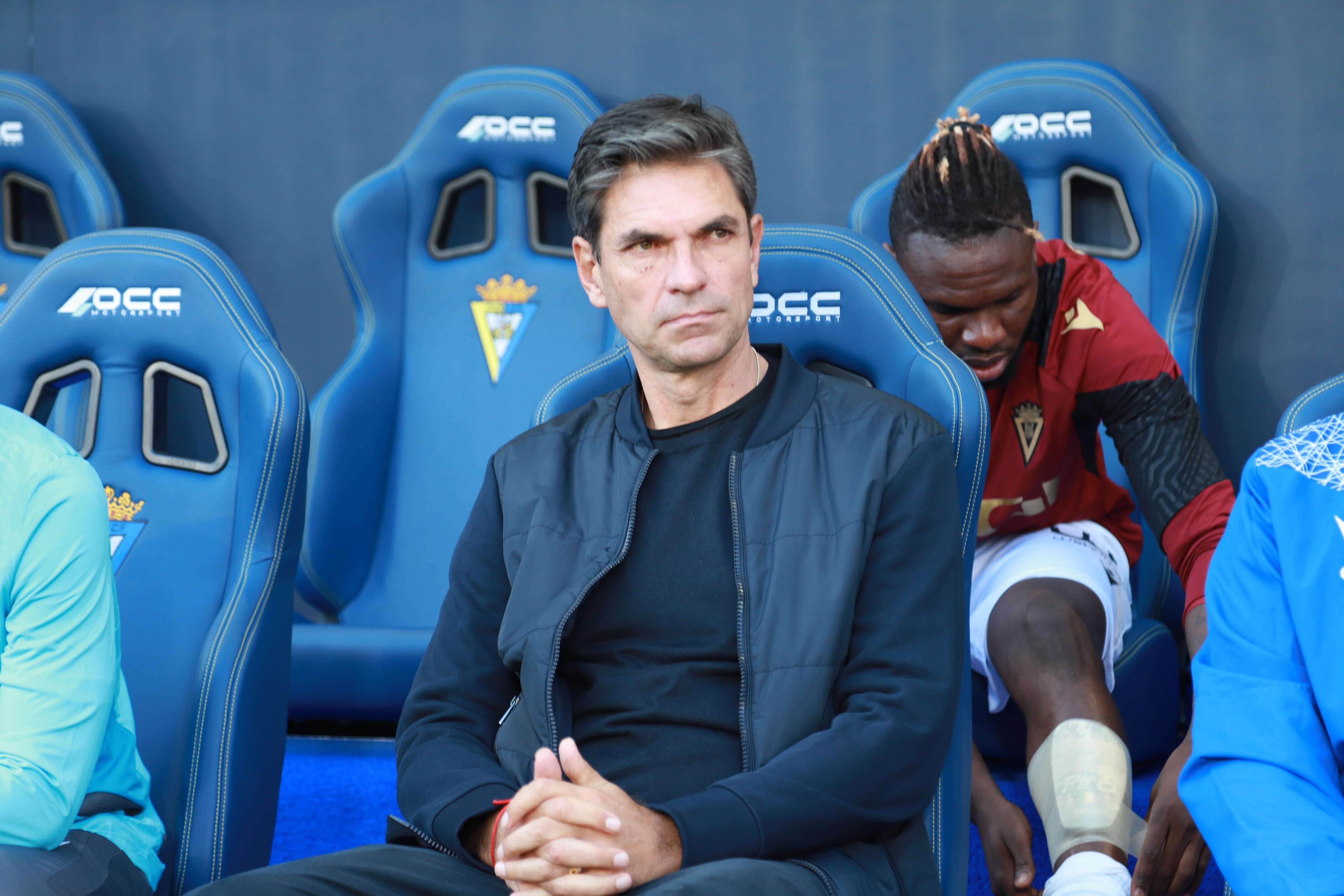  Pellegrino, en el banquillo del Cádiz en el Nuevo Mirandilla.