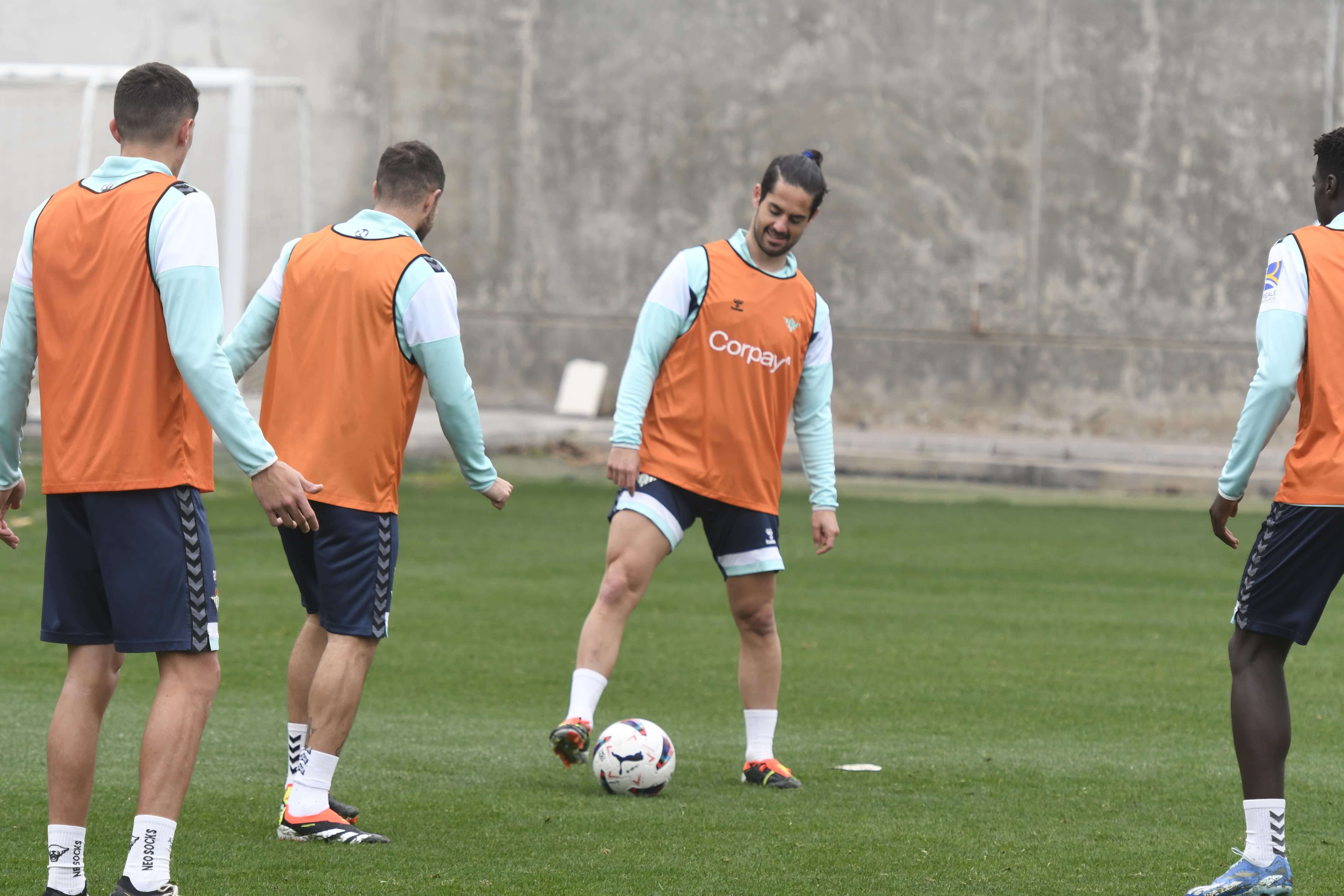  Isco Alarcón, en el entrenamiento