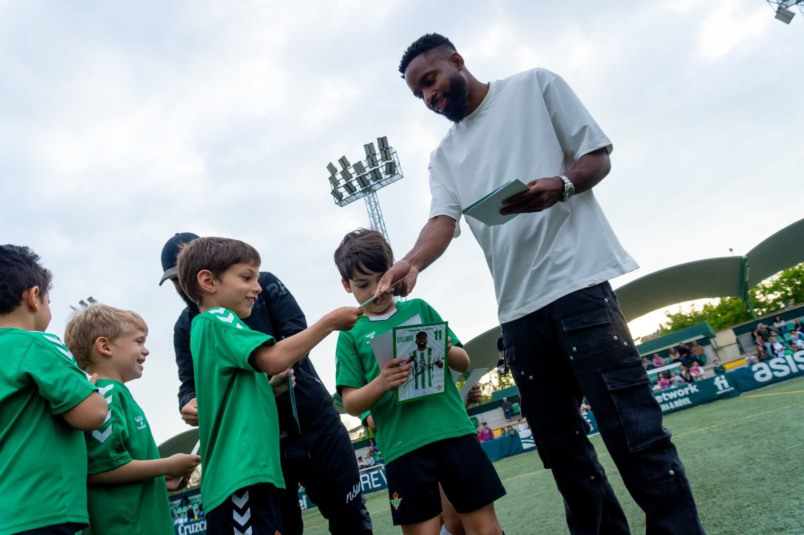  Bakambu, en un acto promovido por la Fundación
