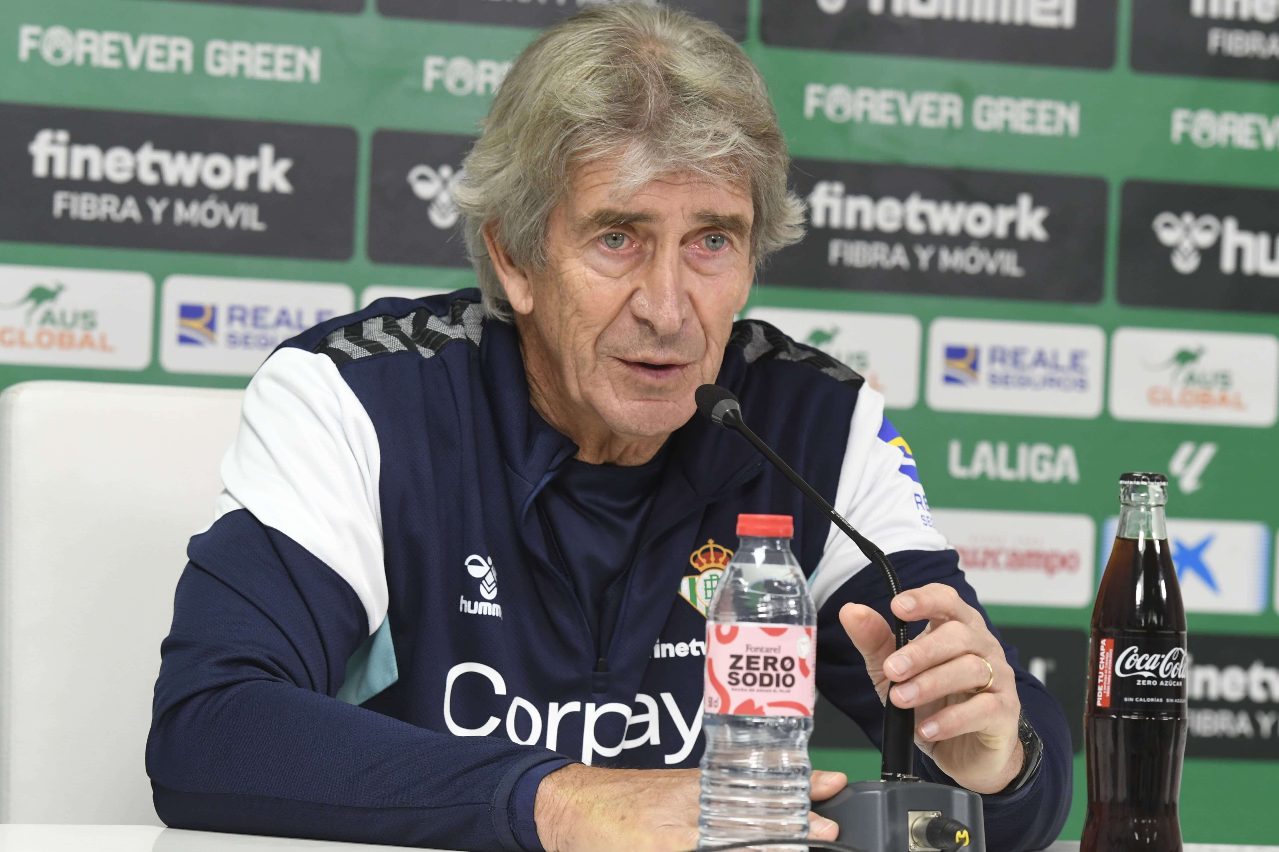  Pellegrini, en la sala de prensa de la Ciudad Deportiva