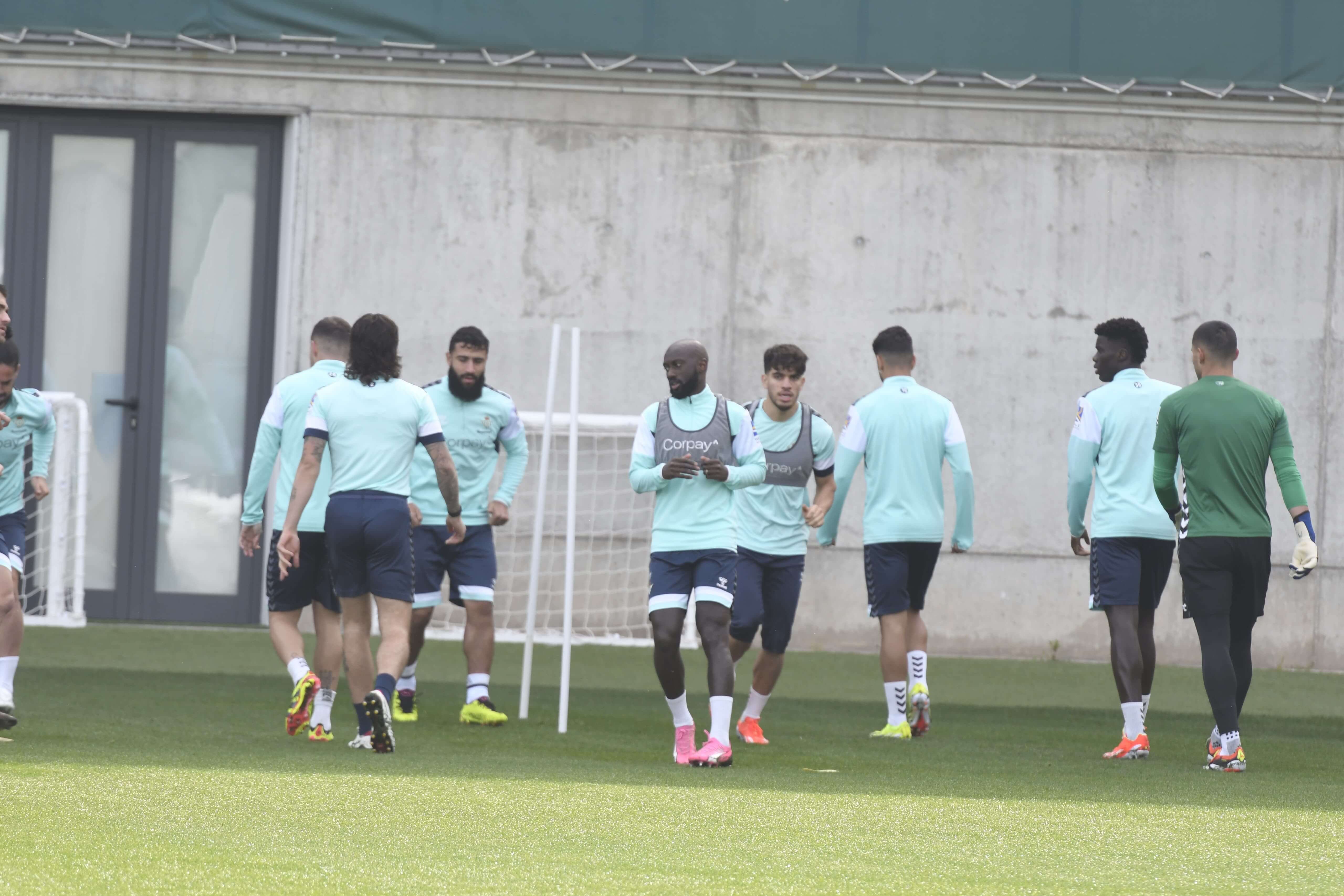  Youssouf Sabaly, en el entrenamiento