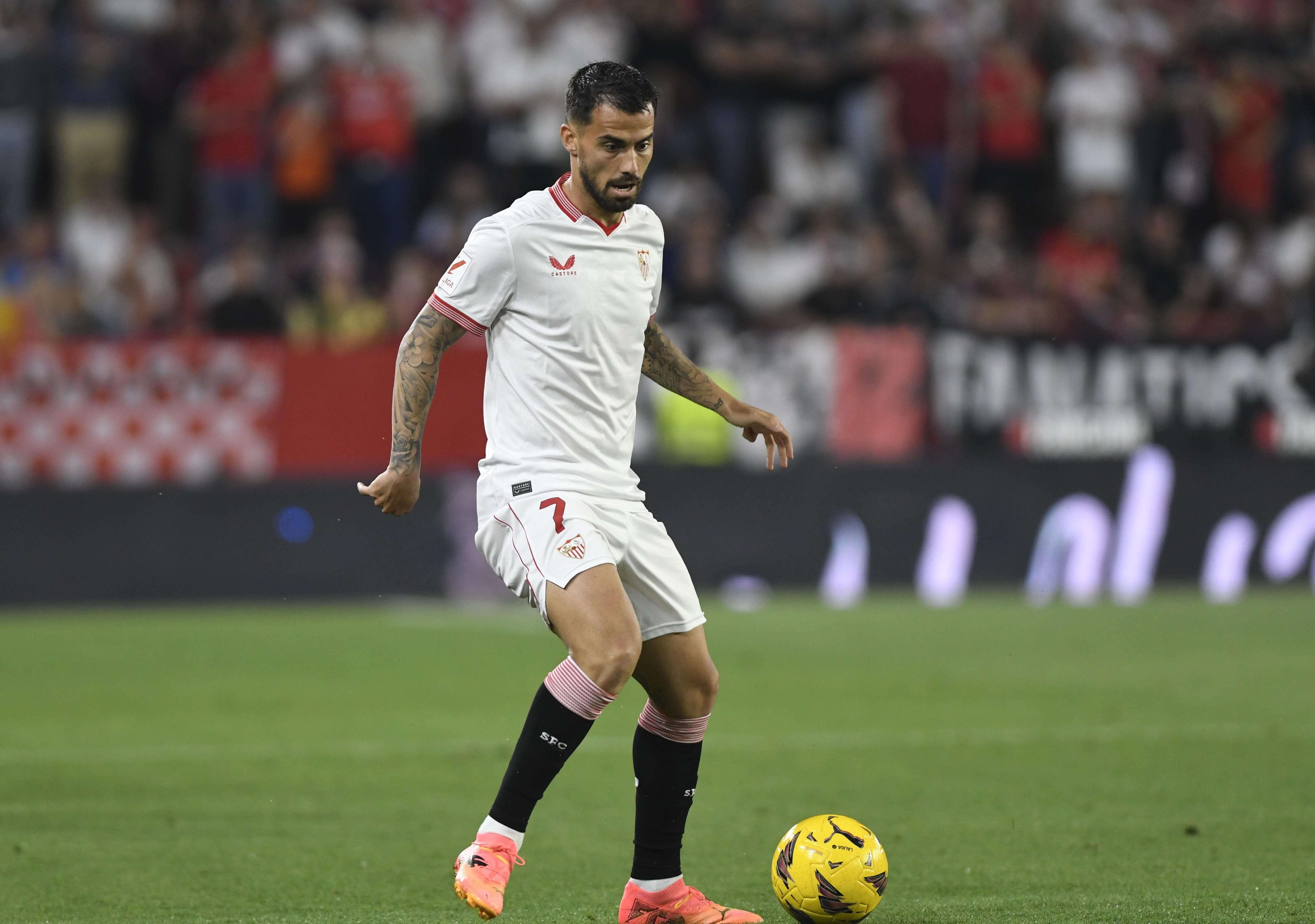  Suso ante el Mallorca