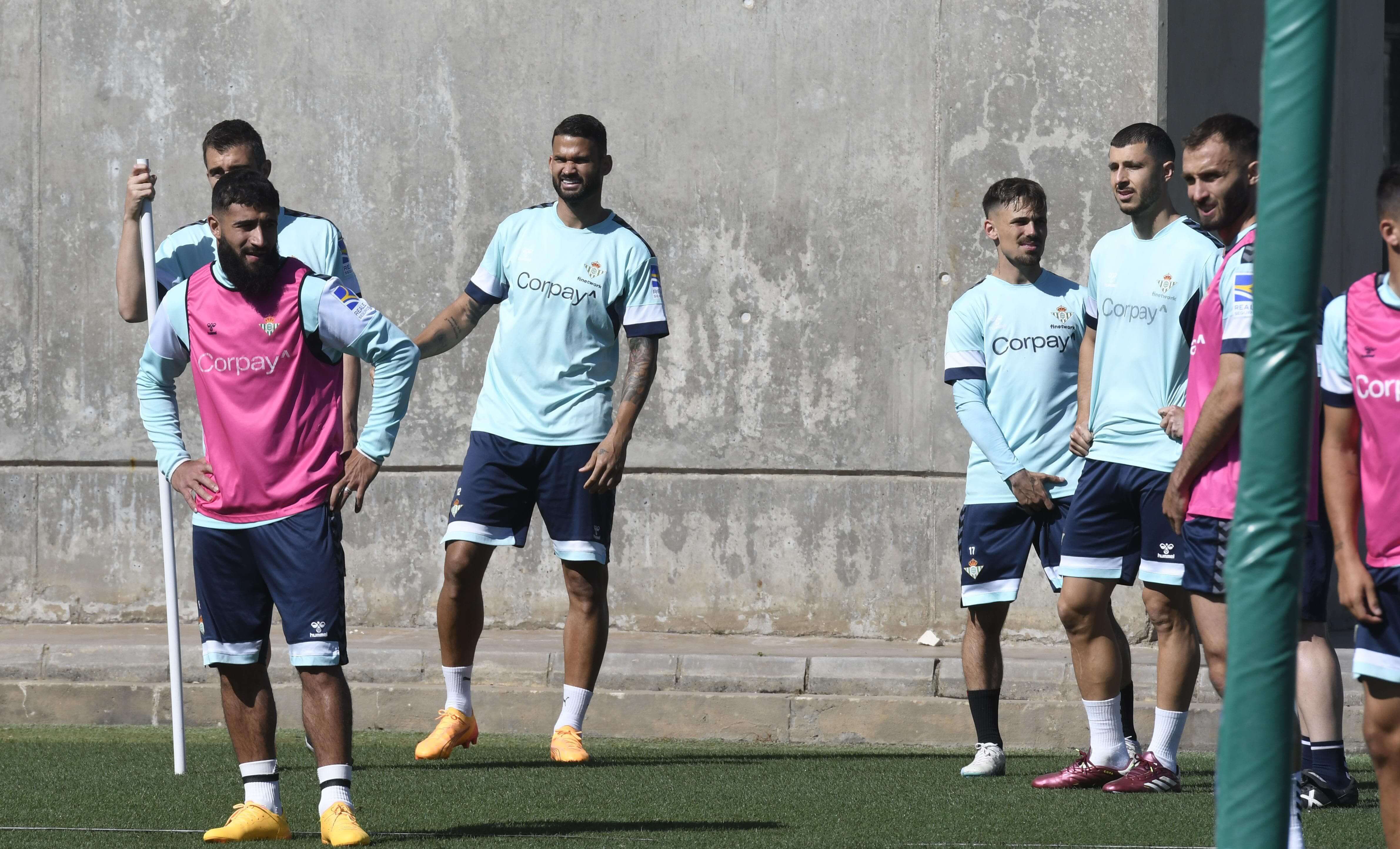  Imagen de la sesión del Betis este martes.