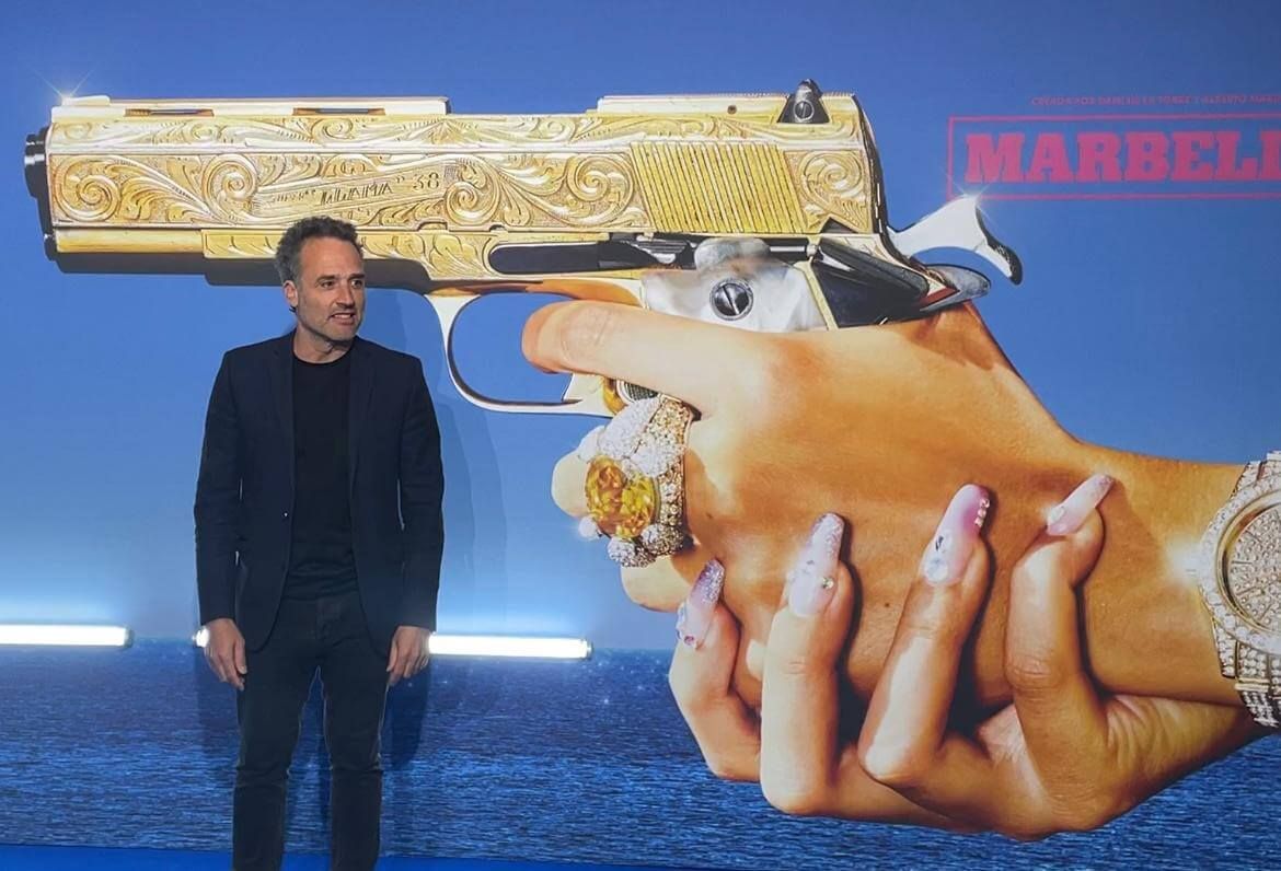 Daniel Guzmán posa en una premiere