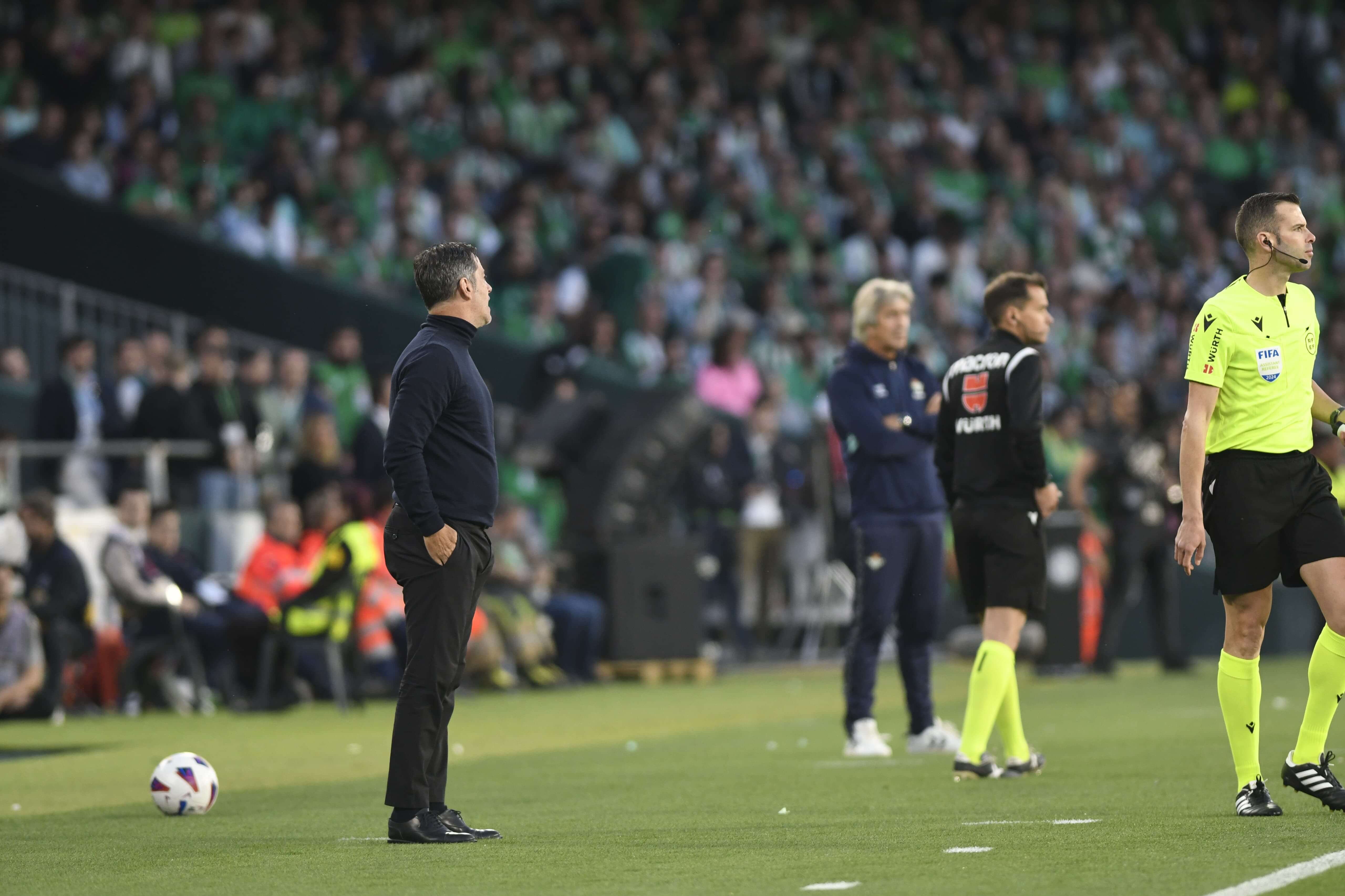  Quique Sánchez Flores, ante el Betis.