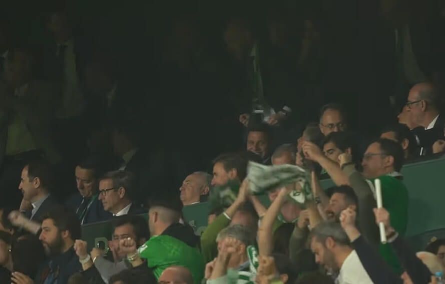 La reacción de Joaquín y Manu Fajardo en el gol de Isco