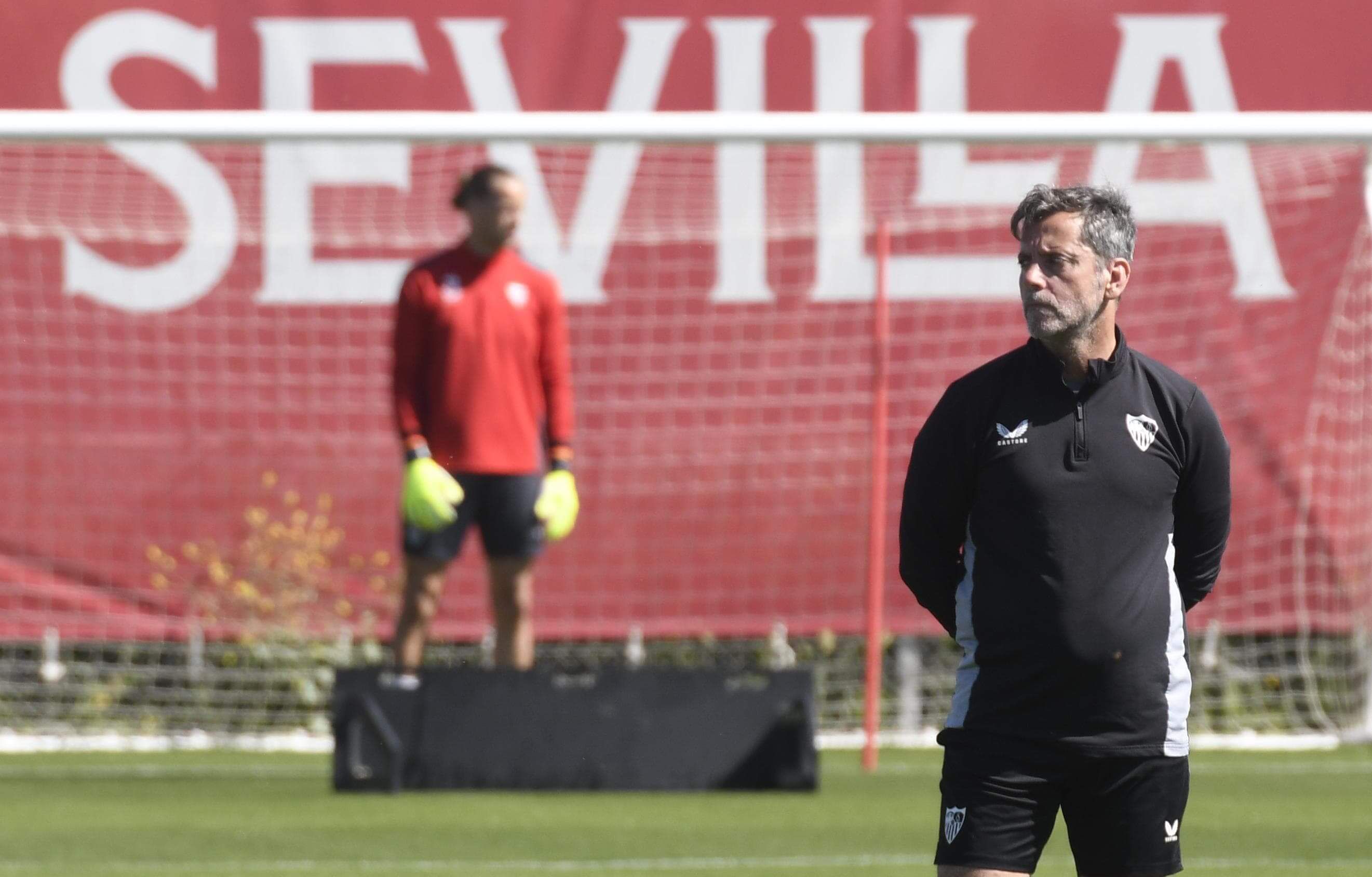  Quique Sánchez Flores en el entrenamiento de este sábado.
