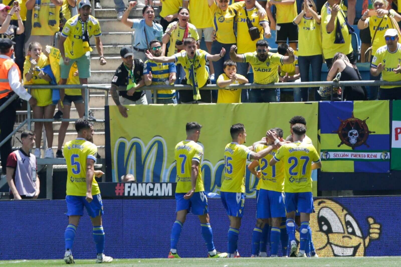  Celebración del gol de Rubén Alcaraz en el Cádiz - Getafe.