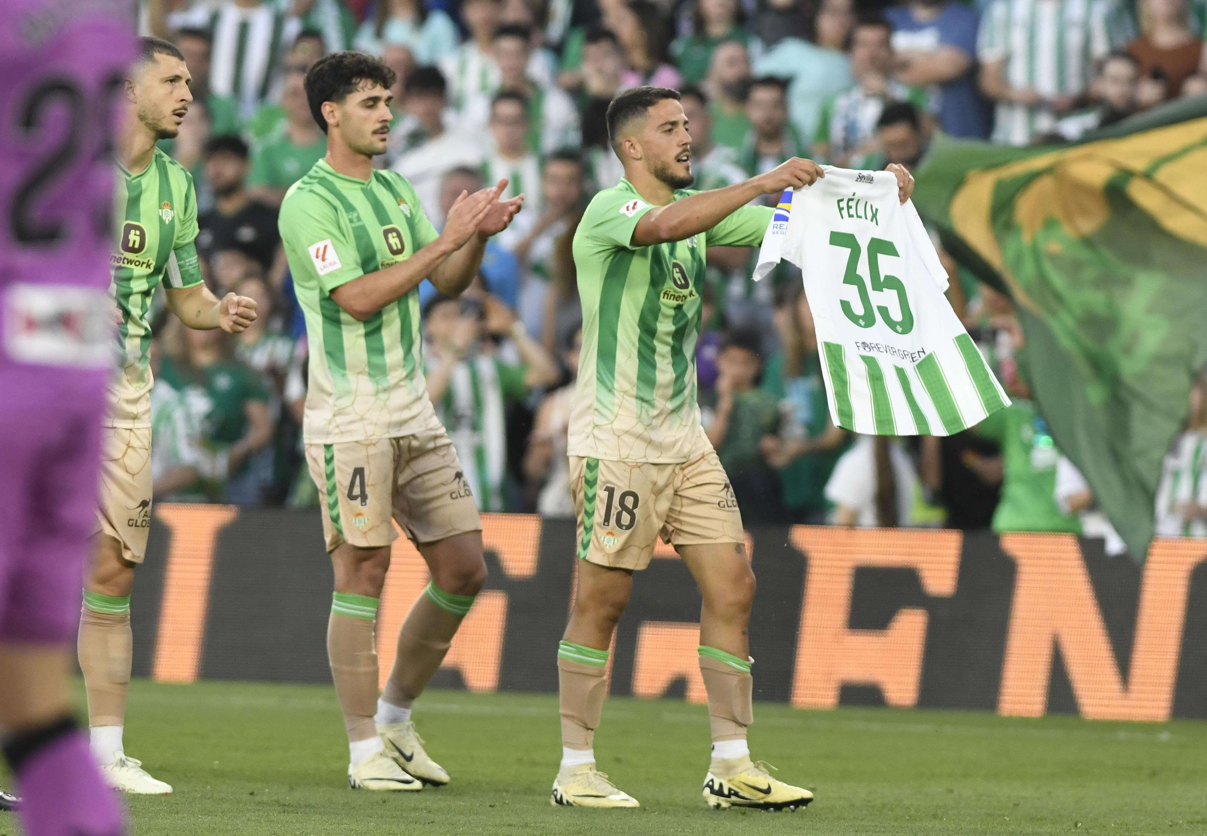 La dedicatoria de Pablo Fornals a Félix Garreta