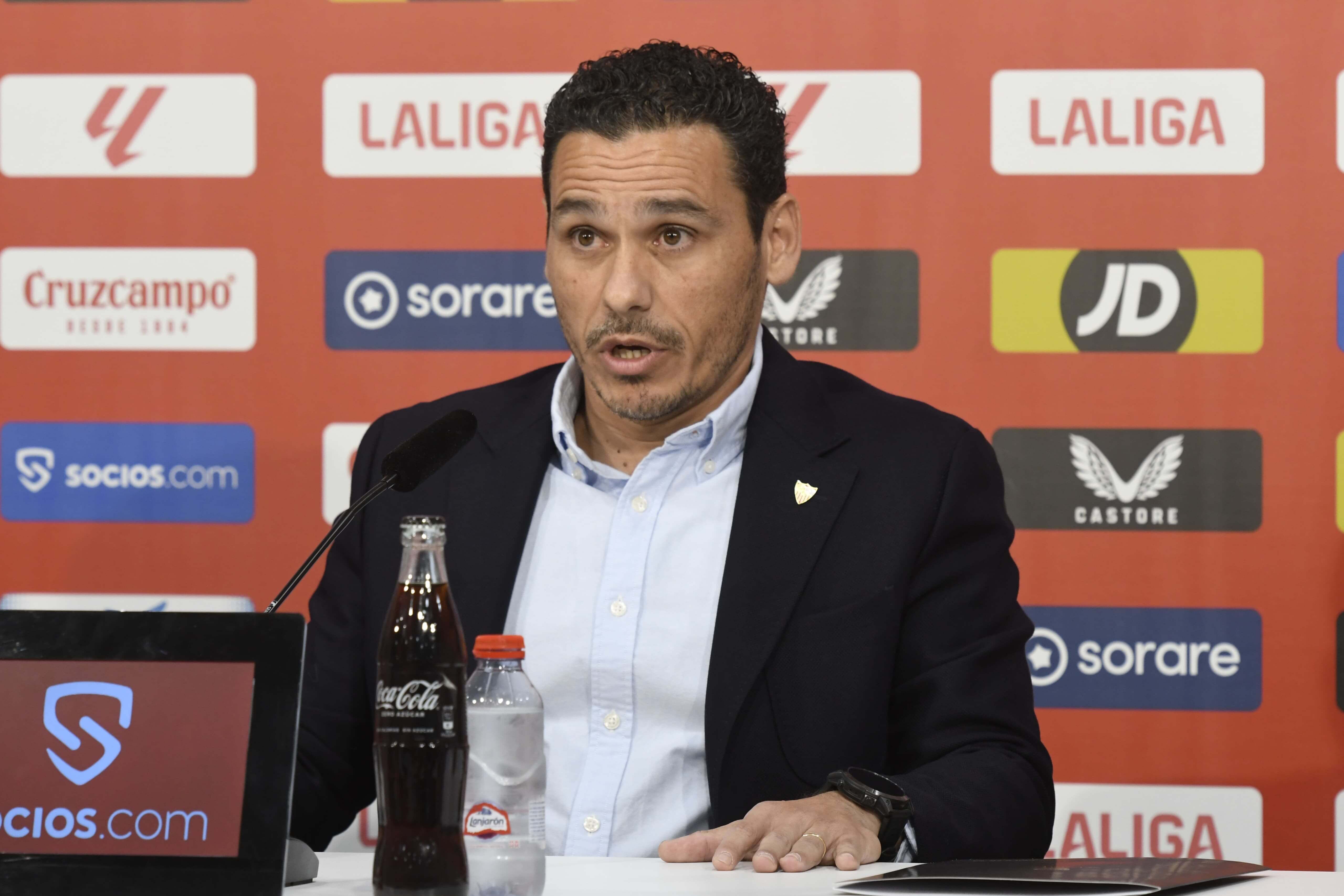 Del Nido Carrasco en sala de prensa.